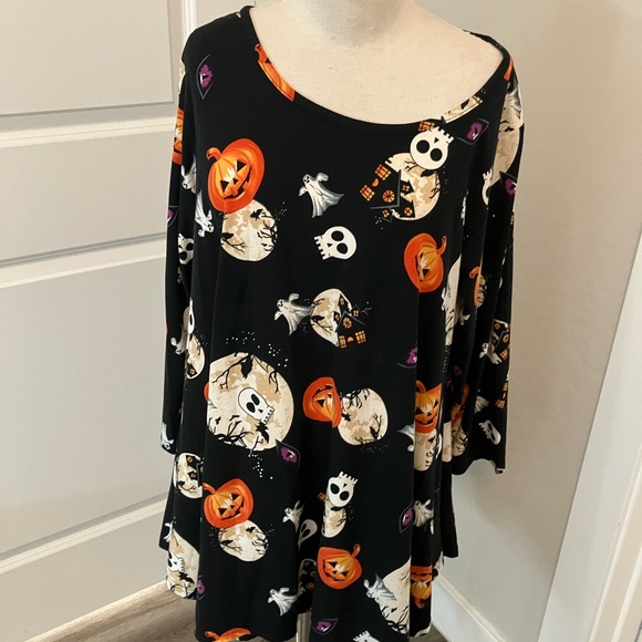 Larace Halloween Top T Shirt Black Pumpkins Ghosts scalloped Skulls 2X - Picture 4 of 6